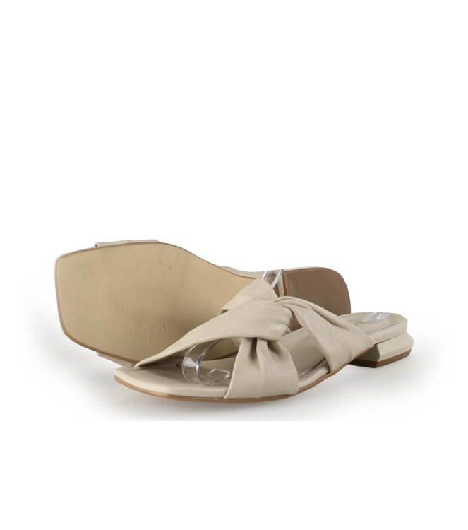 Mace Flip-Flops