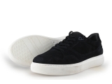Manfield Sneaker