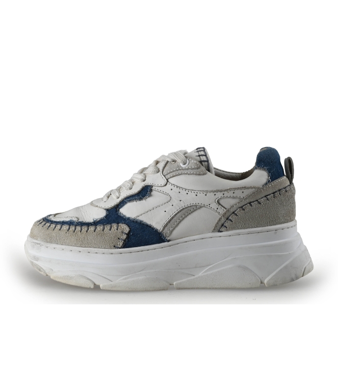 Sacha Sneaker