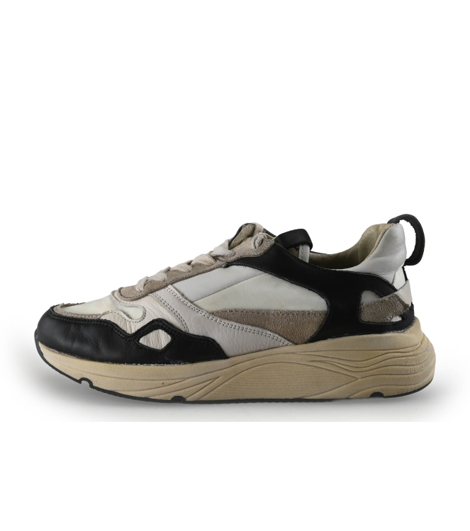 Sacha Sneaker