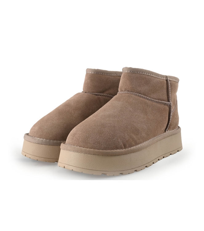 Manfield Slip-ons