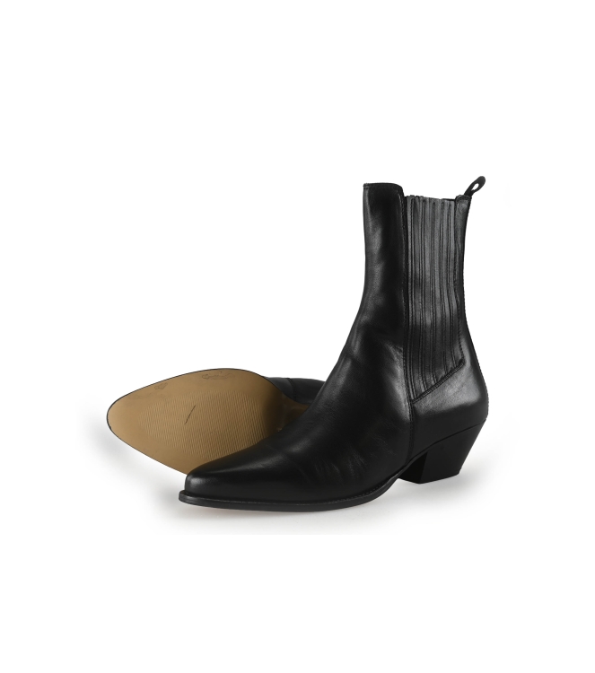 Sacha Stiefel