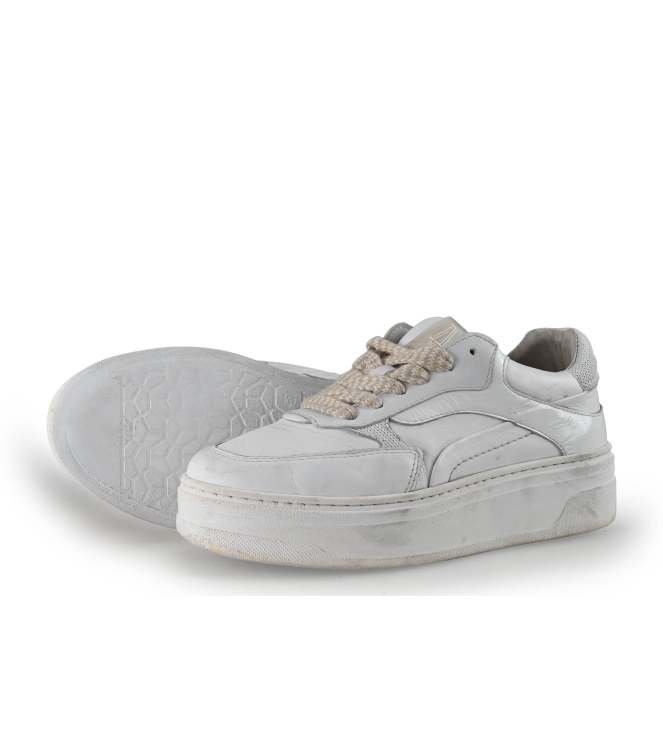 Manfield Sneaker
