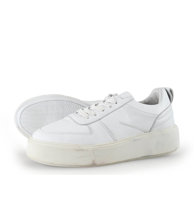 Sacha Sneaker