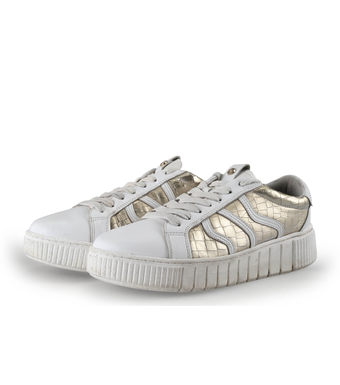 No Stress Sneaker