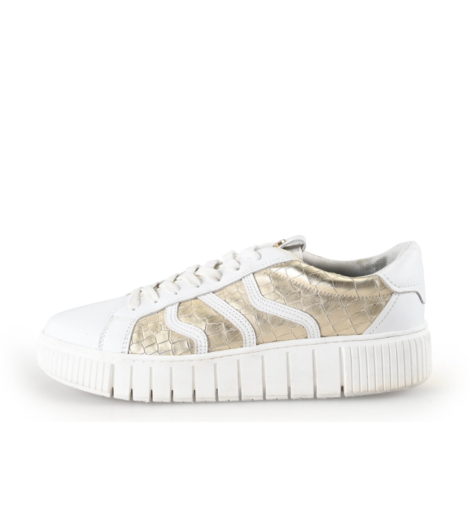 No Stress Sneaker