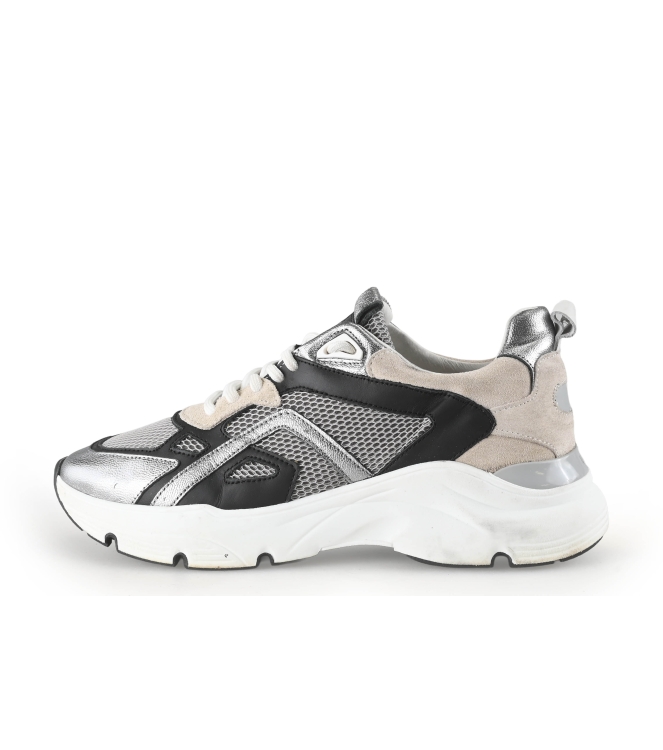 Manfield Sneaker