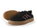 No Stress Sneaker