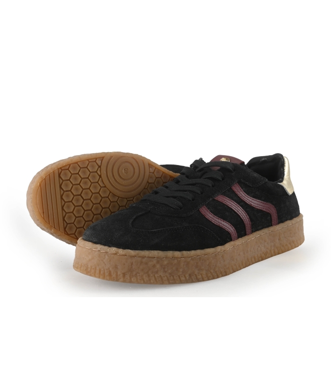 No Stress Sneaker
