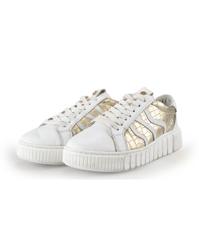 No Stress Sneaker