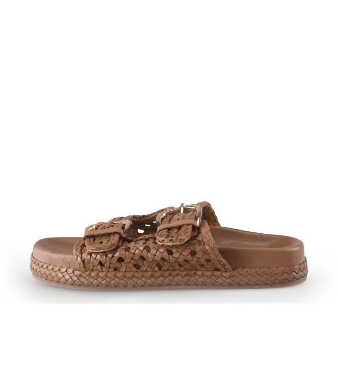Manfield Flip-Flops
