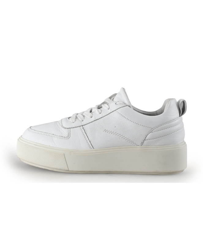 Sacha Sneaker