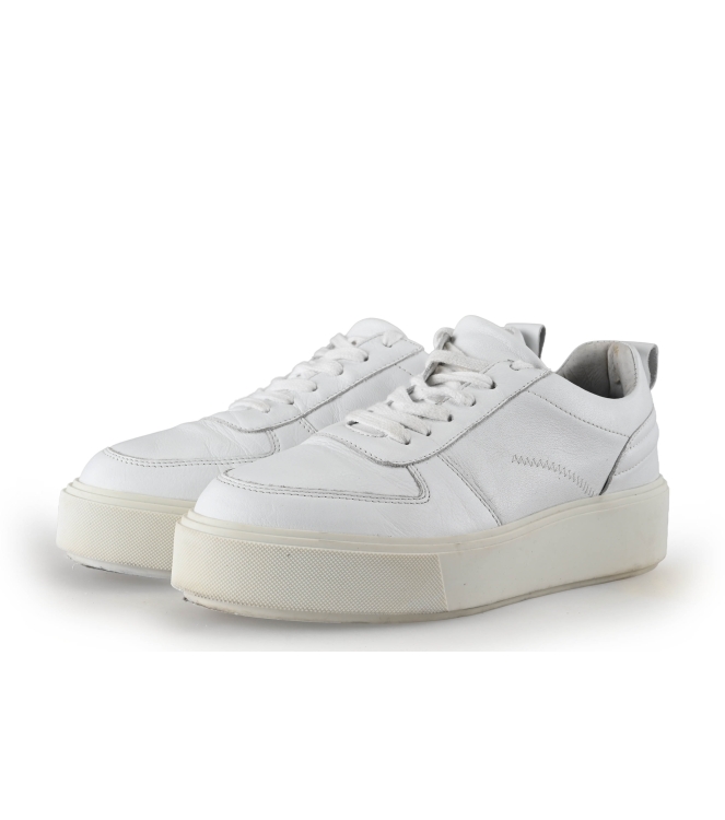 Sacha Sneaker