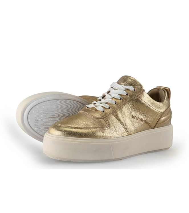Sacha Sneaker