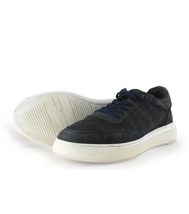 Manfield Sneaker