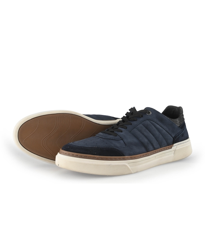 Manfield Sneaker