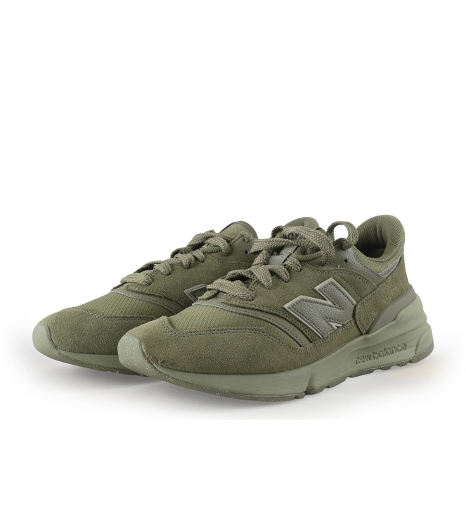 New Balance Sneaker
