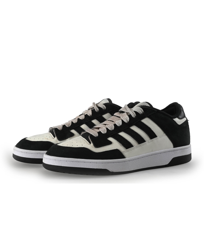 Adidas Sneaker