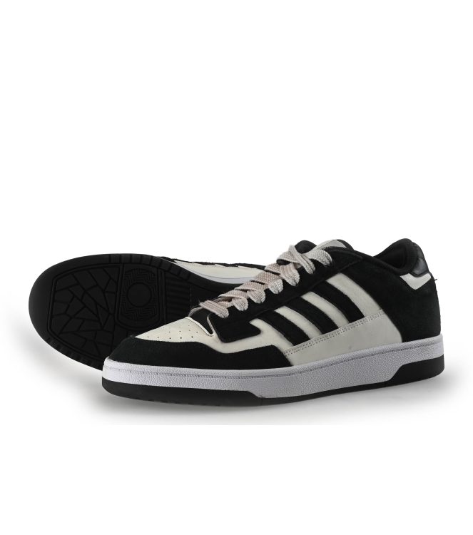 Adidas Sneaker