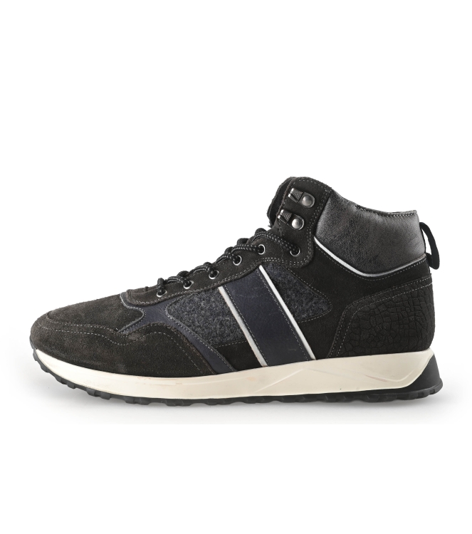 Manfield Sneaker