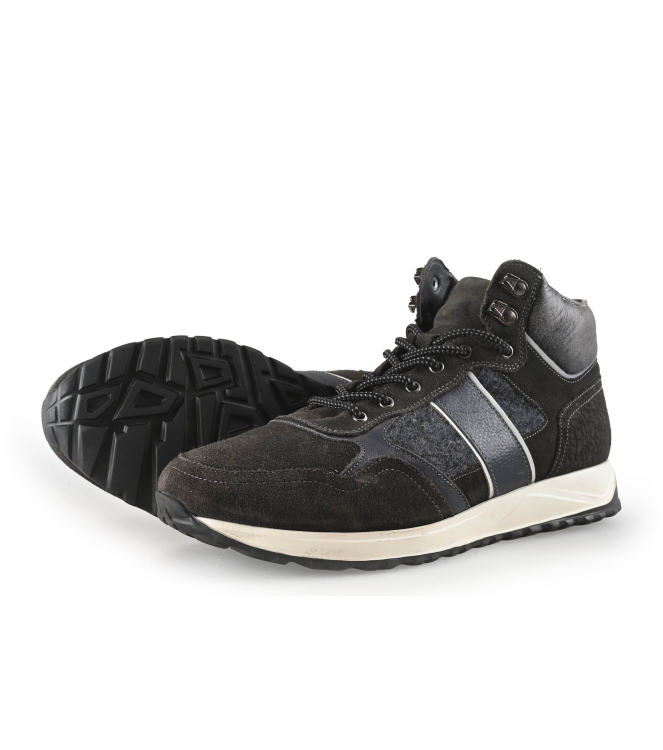 Manfield Sneaker