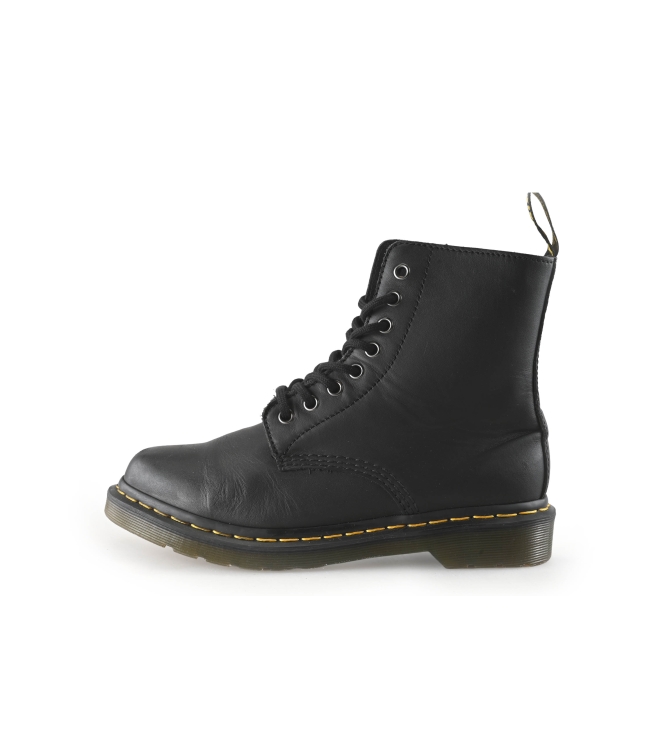 Dr. Martens Schnürstiefel