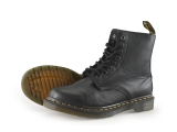 Dr. Martens Schnürstiefel