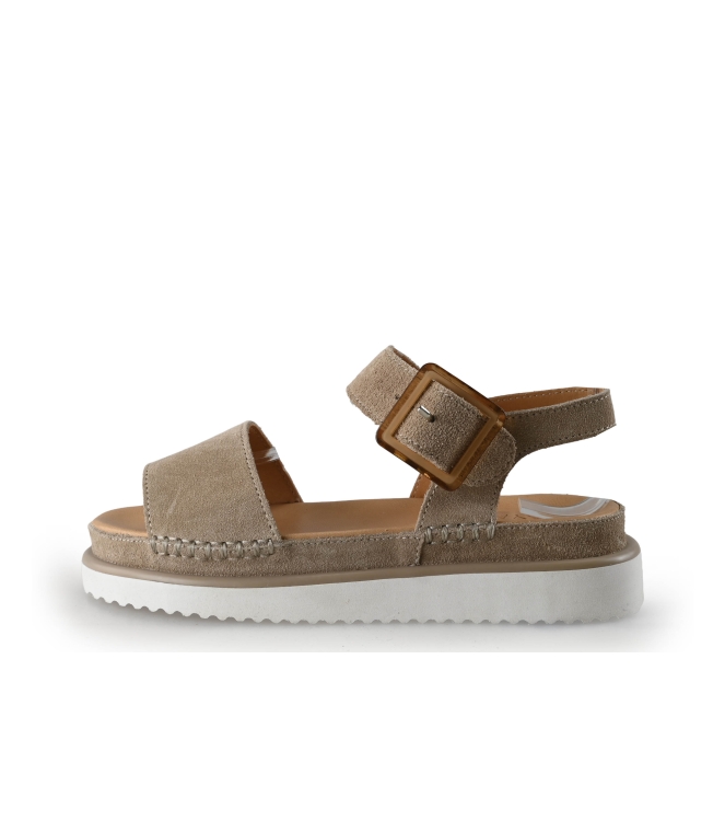Ayana Sandalen