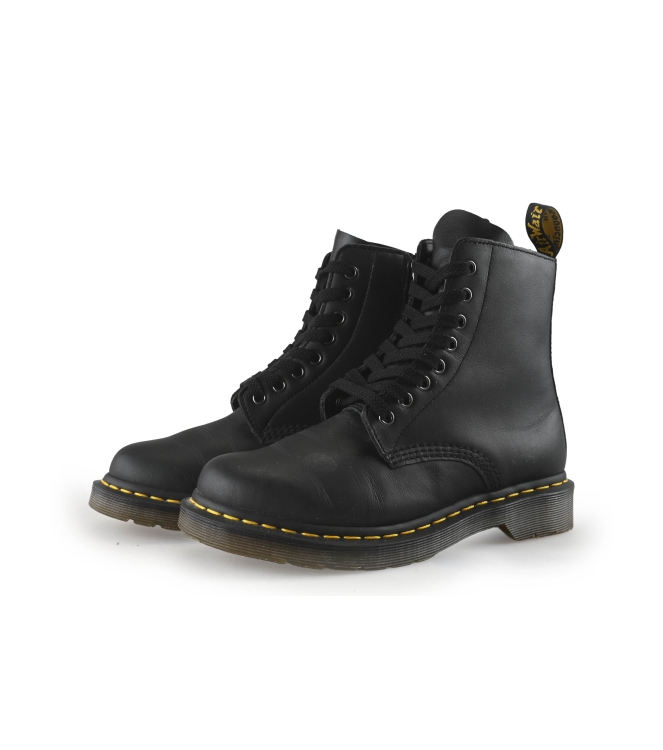 Dr. Martens Schnürstiefel