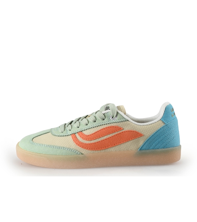 Genesis Sneaker