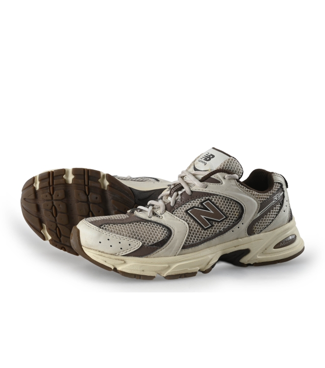 New Balance Sneaker
