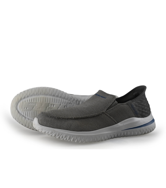 Skechers Slip-ons
