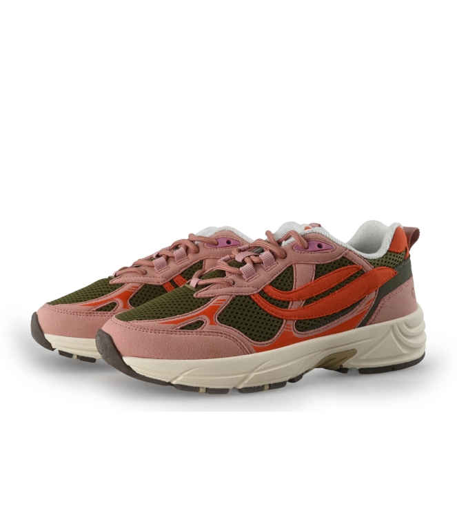 Genesis Sneaker