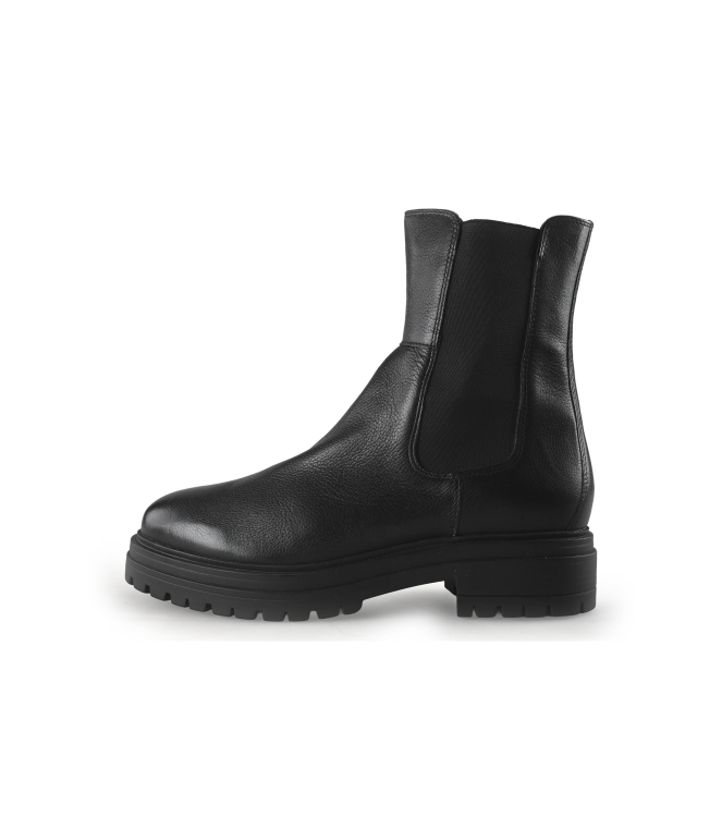 Nelson Chelsea boots
