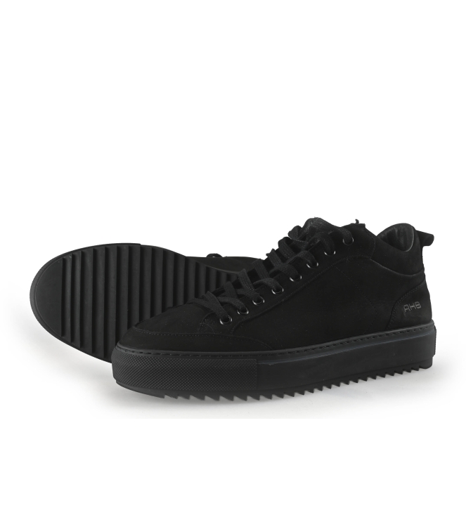 Rehab Sneaker
