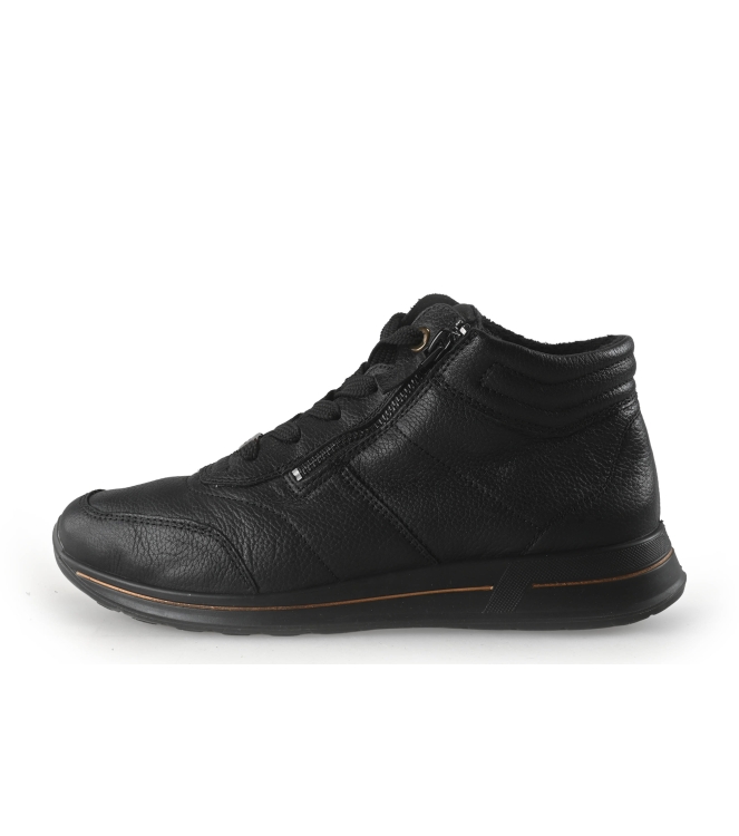 Ara Sneaker