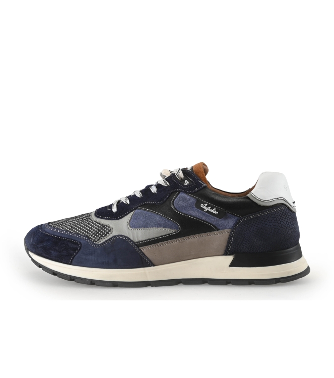 Australian Sneaker
