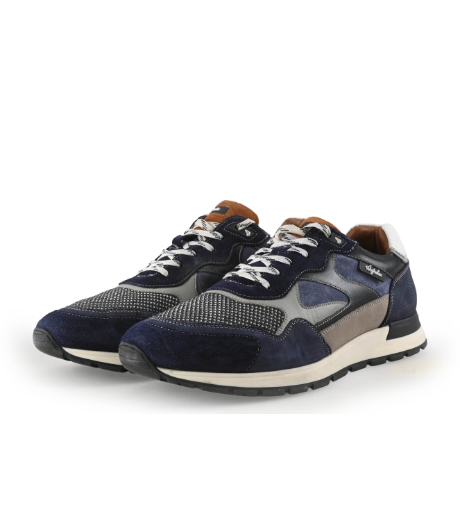 Australian Sneaker