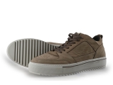 Rehab Sneaker