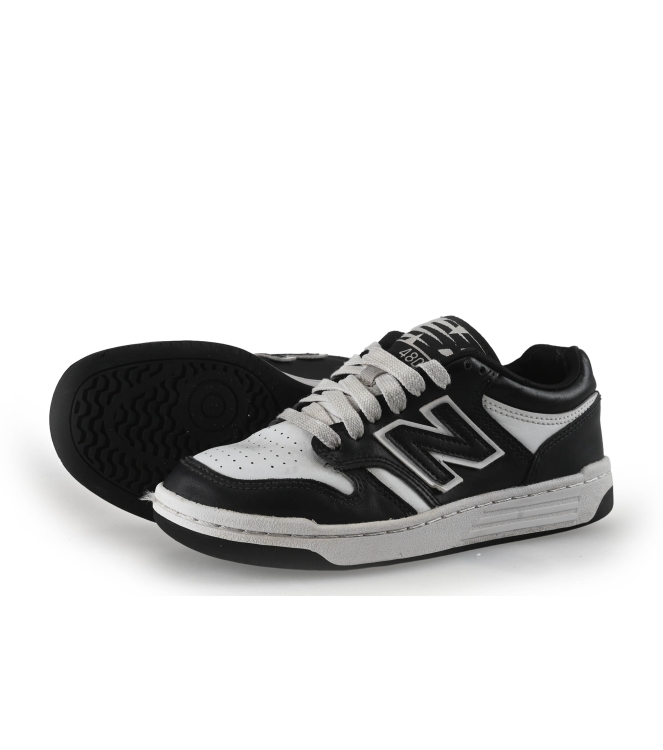 New Balance Sneaker