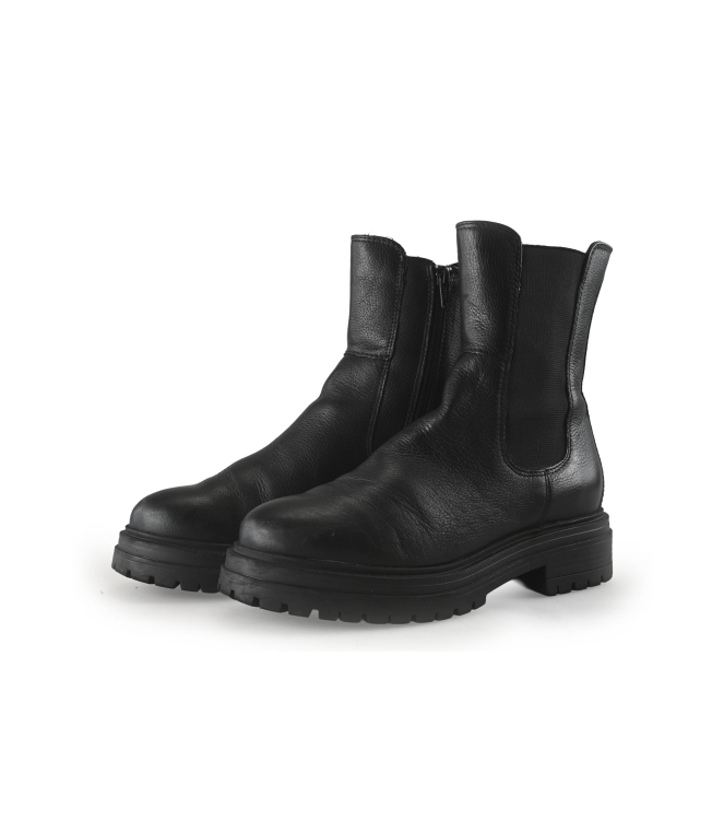 Nelson Chelsea boots