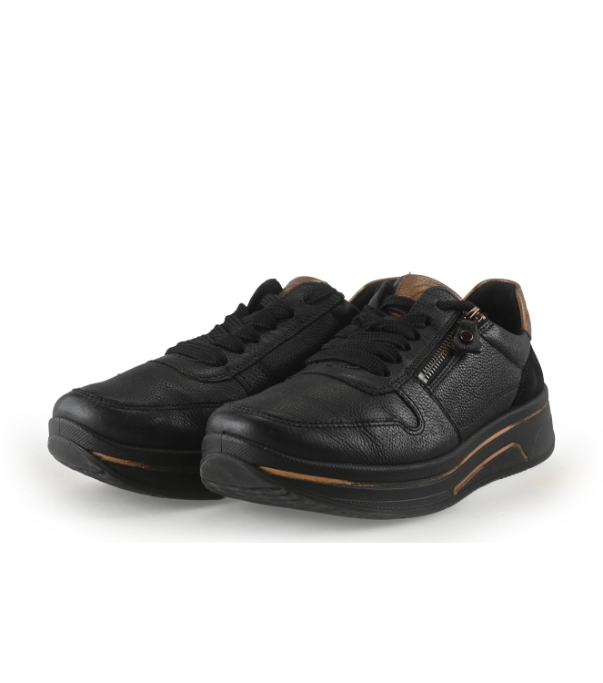 Ara Sneaker