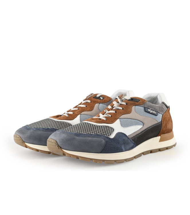 Australian Sneaker