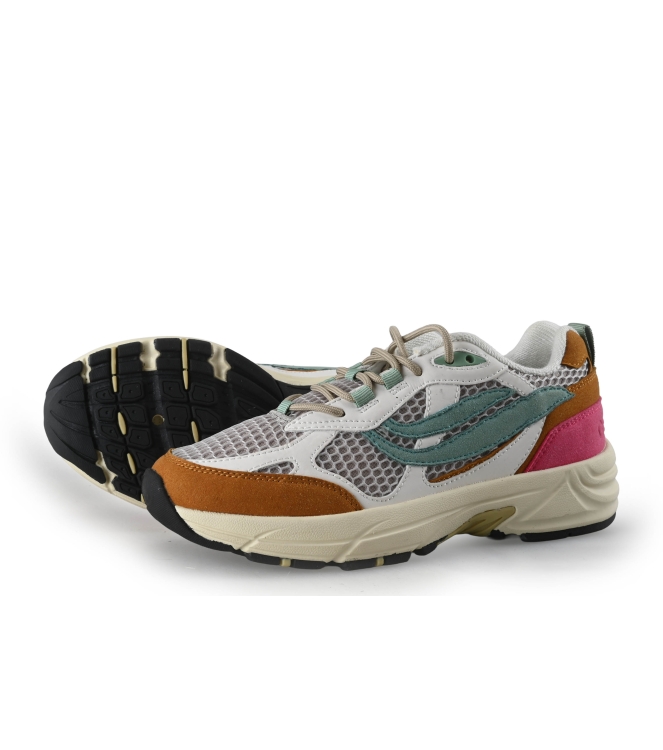 Genesis Sneaker