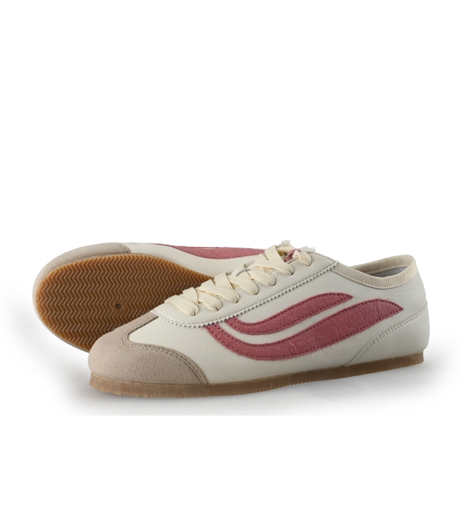 Genesis Sneaker