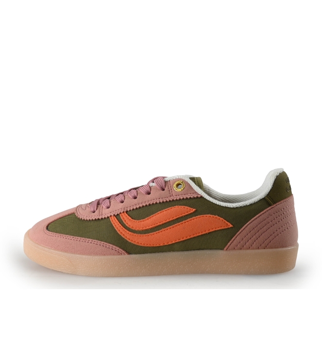 Genesis Sneaker