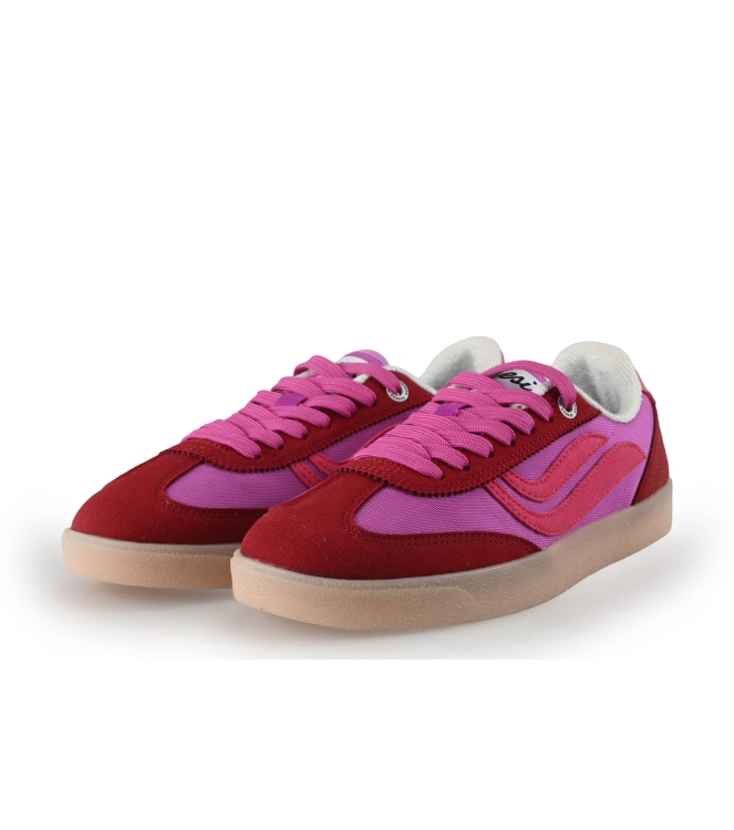 Genesis Sneaker