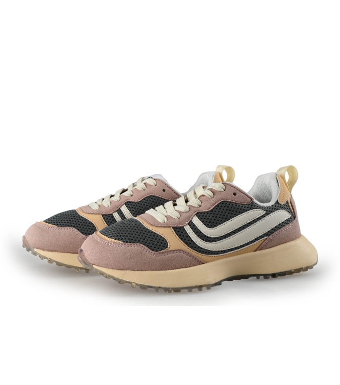 Genesis Sneaker