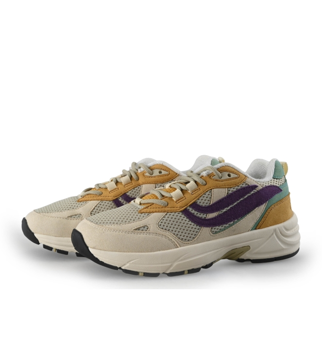 Genesis Sneaker