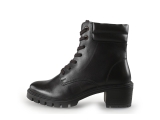 We Schnürstiefel
